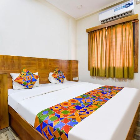 Fabexpress Nishesh Tower Hotel Ujjain Buitenkant foto
