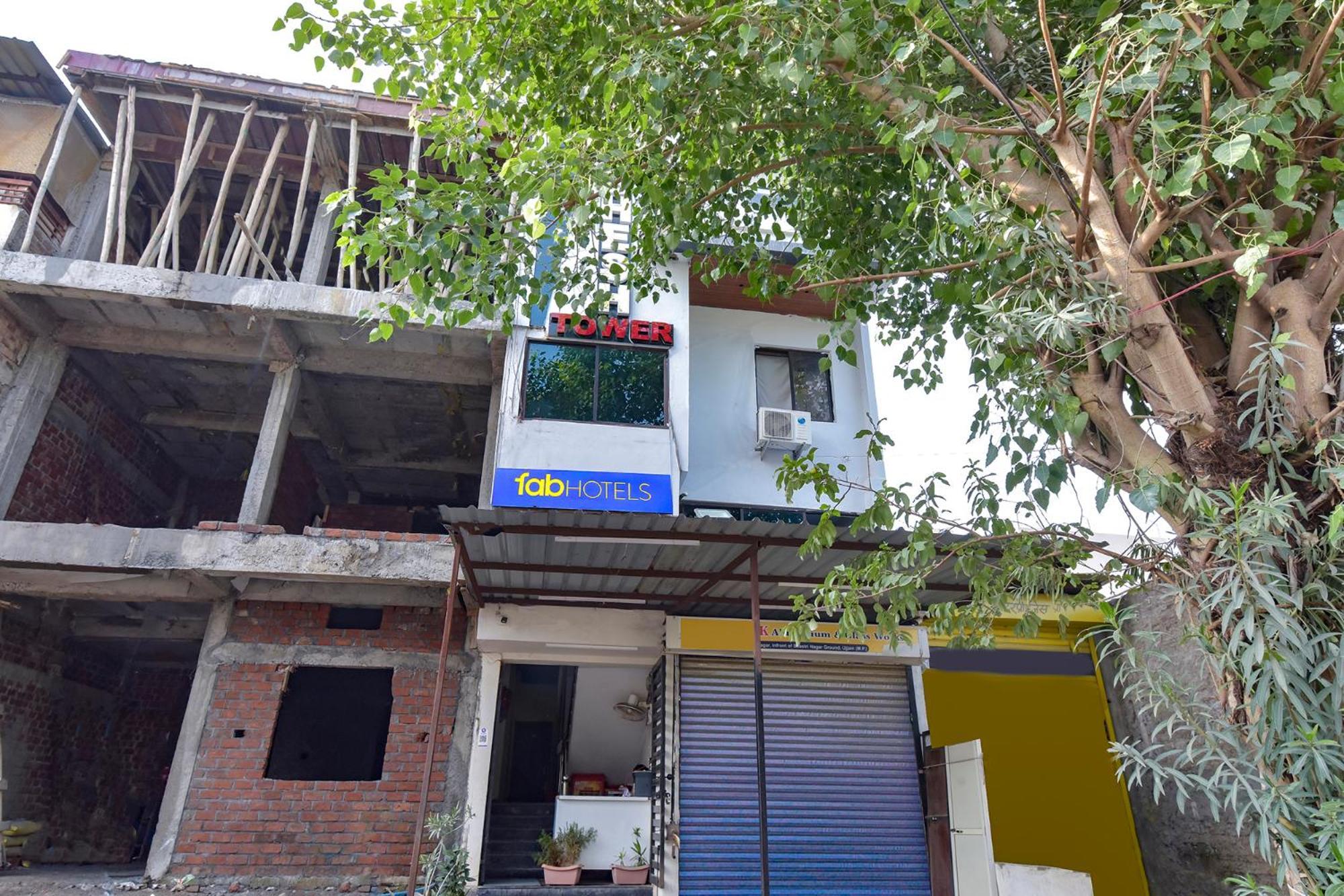 Fabexpress Nishesh Tower Hotel Ujjain Buitenkant foto